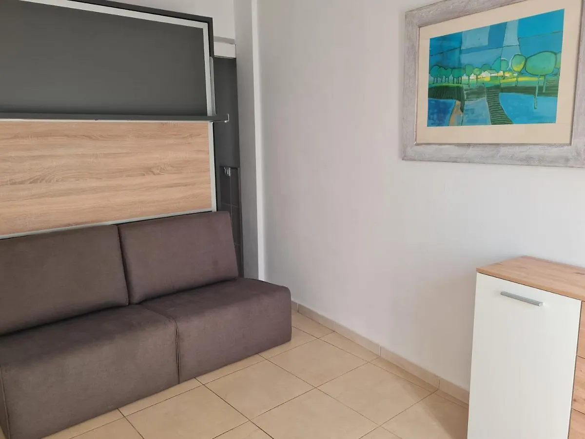 Casa Natalia Daire Armenime 0*,  İspanya